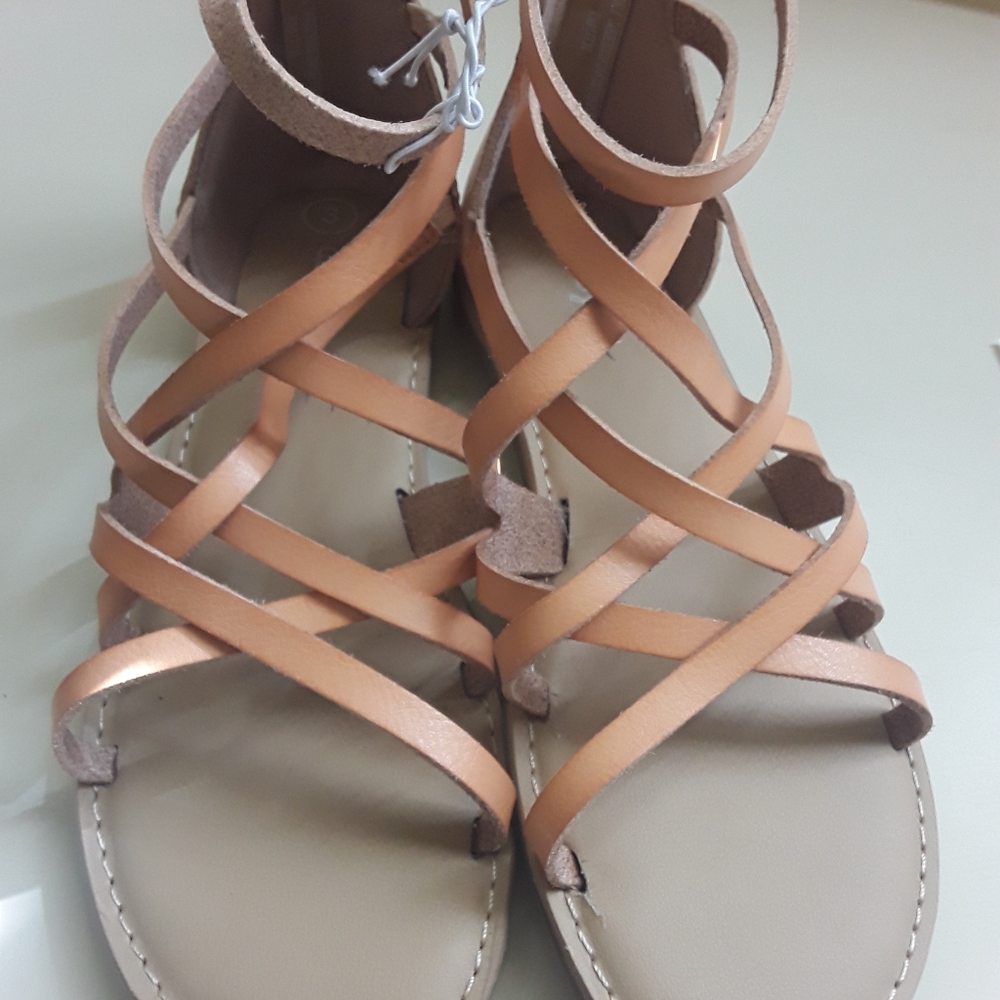 Girl sandals